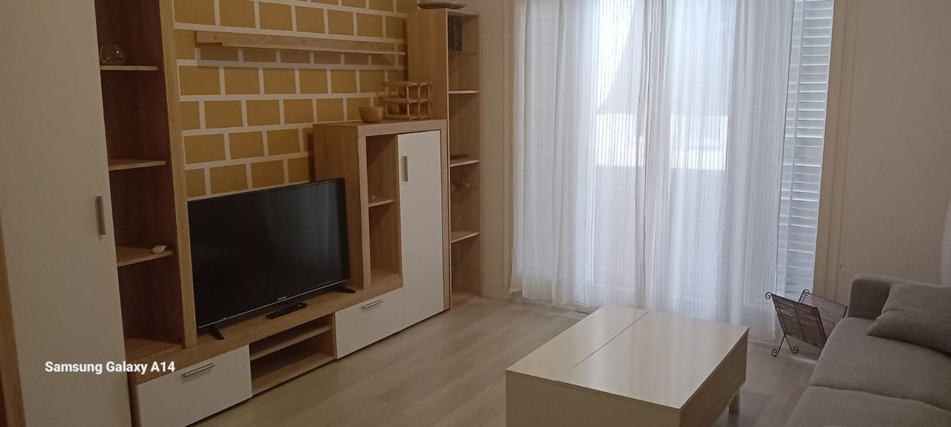 Apartment in Figueretes - Image 3