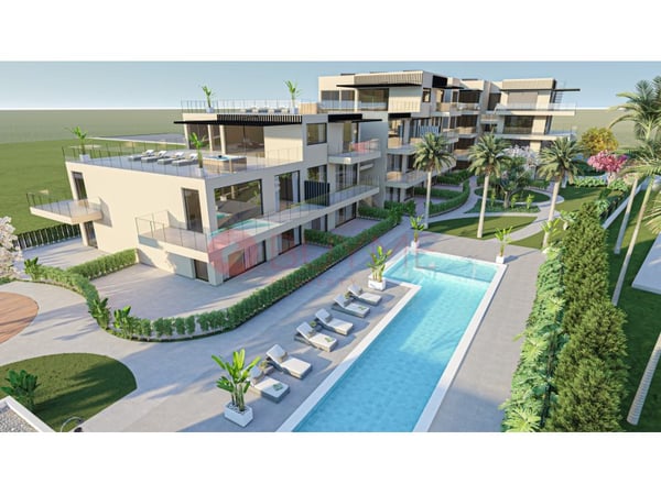 Apartment in Quarteira - view 1