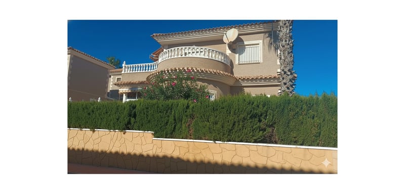 House in Residencia los Altos - view 1