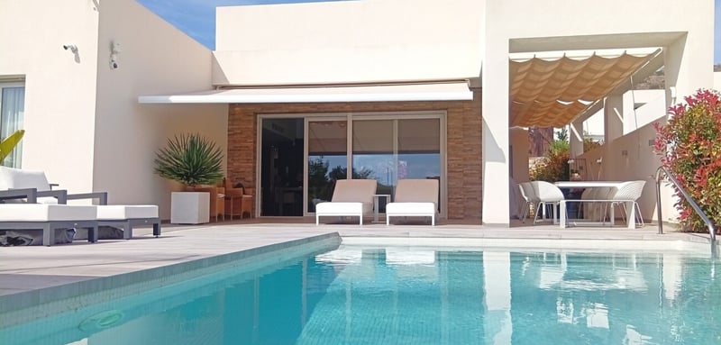 House in Algorfa - view 1