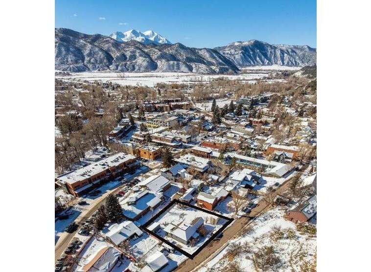 House in Basalt - Image 3