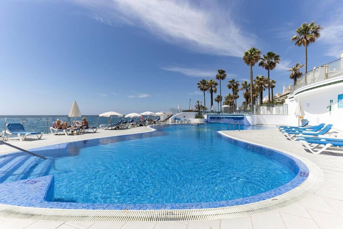 Apartment in Estepona - Image 3