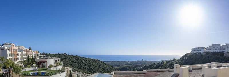 Apartment in Marbella - view 1