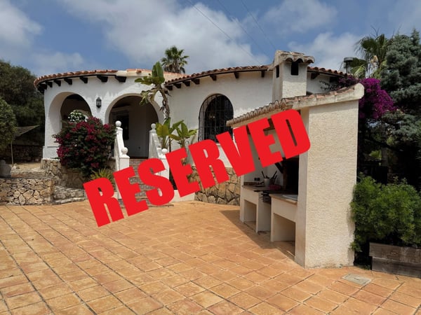 Villa in Benissa - view 1