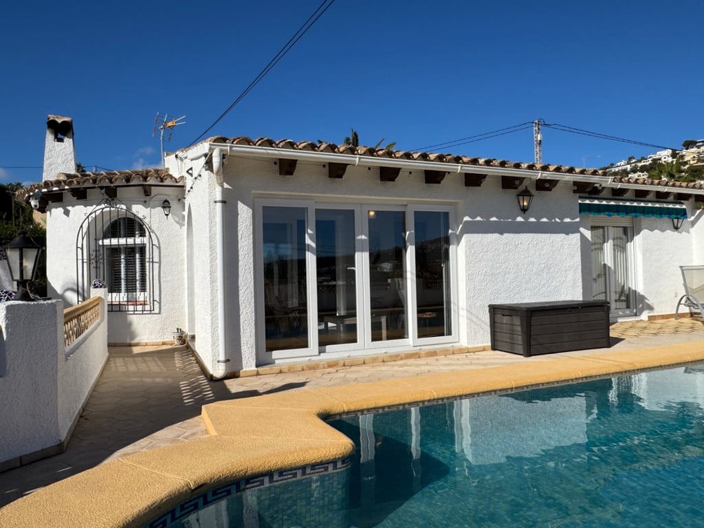 Villa in Moraira - Image 2