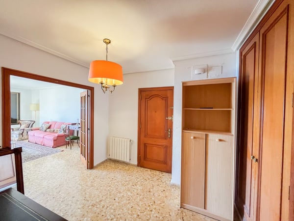 House in Alicante - view 1