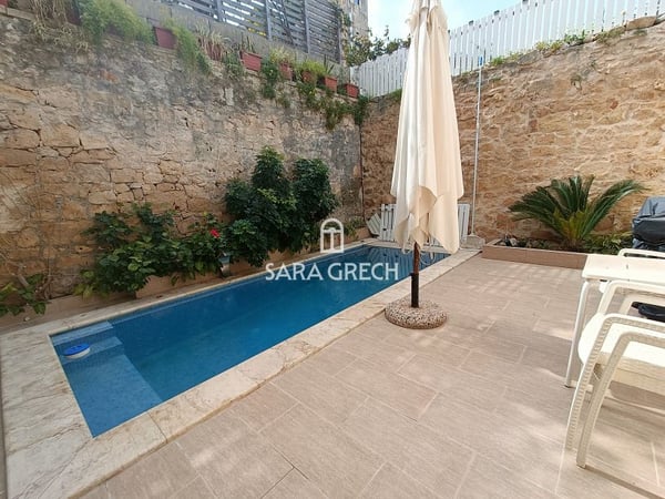 House in Tas-Sliema - view 1