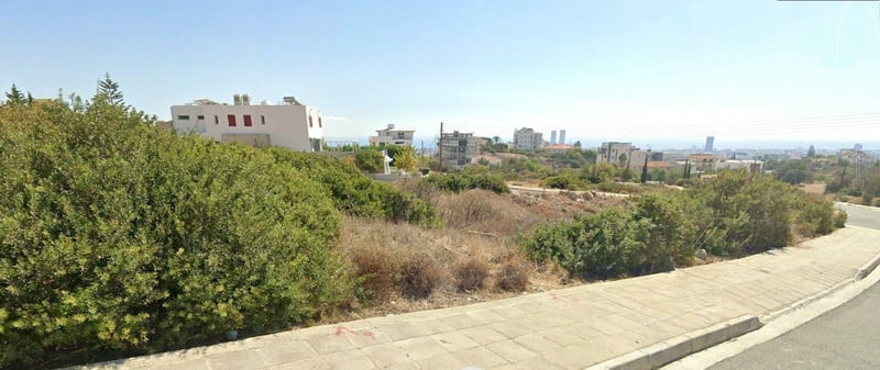 House in Ayios Athanasios (quarter) - view 1