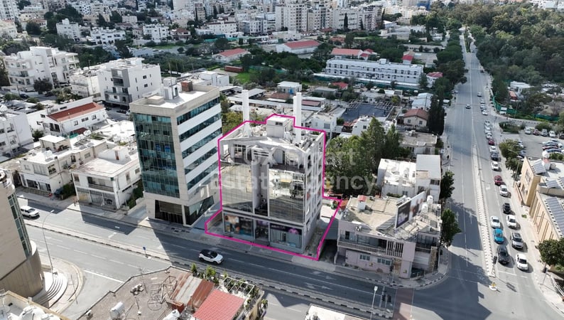 House in Strovolos - view 1