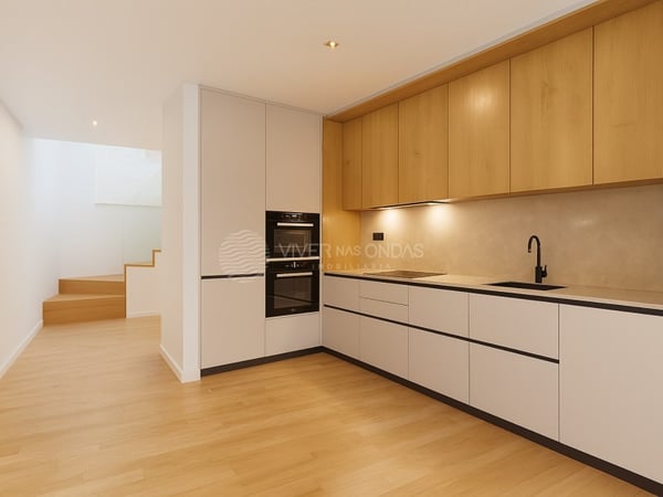 House in Costa da Caparica - view 1