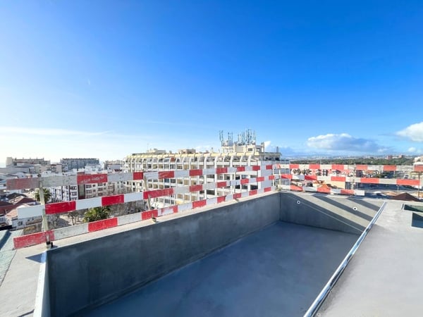 Penthouse in Costa da Caparica - view 1