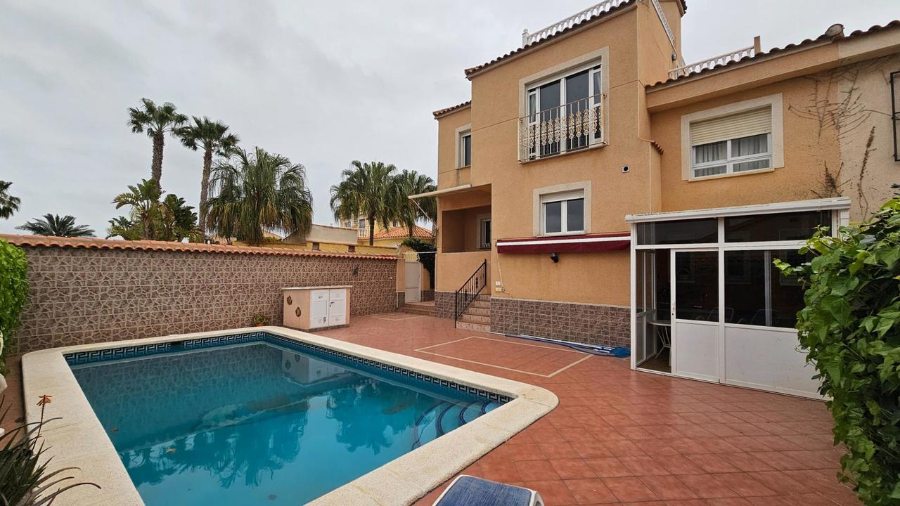 Villa in Torrevieja