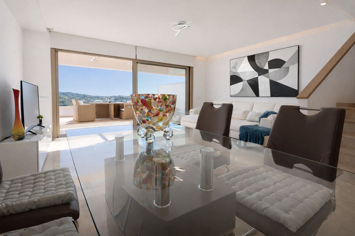 House in Mijas Costa - Image 3