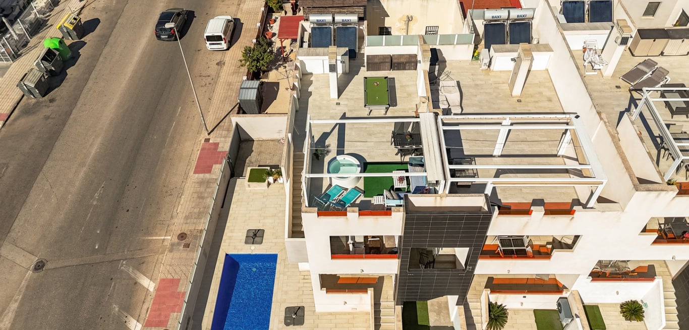 House in Urbanizacion los Balcones - Image 2