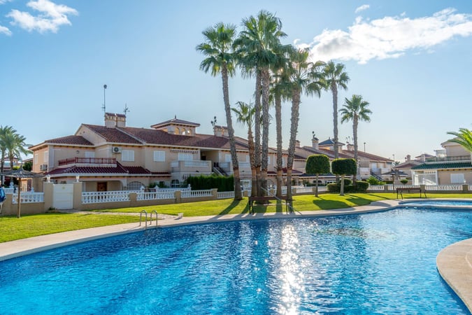 Apartment in Urbanizacion los Balcones - view 1