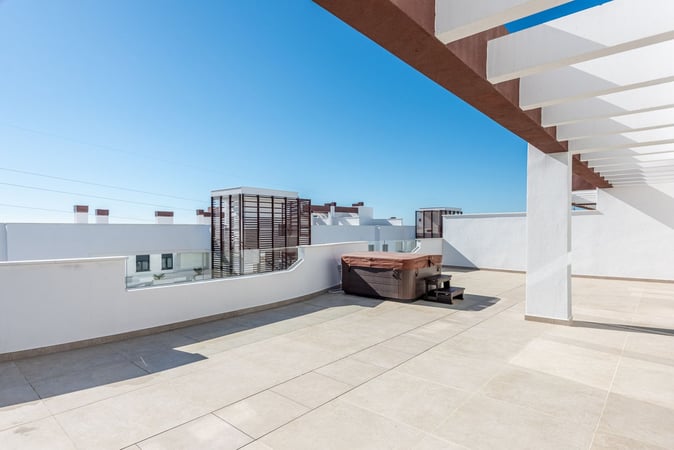 Penthouse in Estepona - view 1