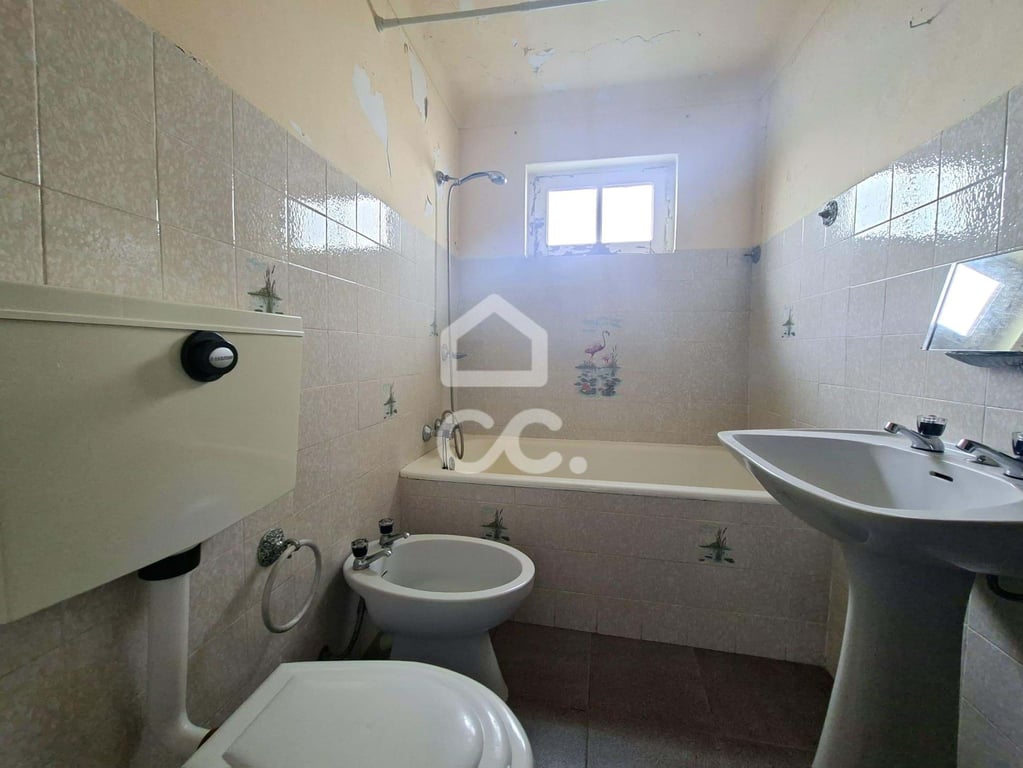 Villa in Angra do Heroismo - Image 3