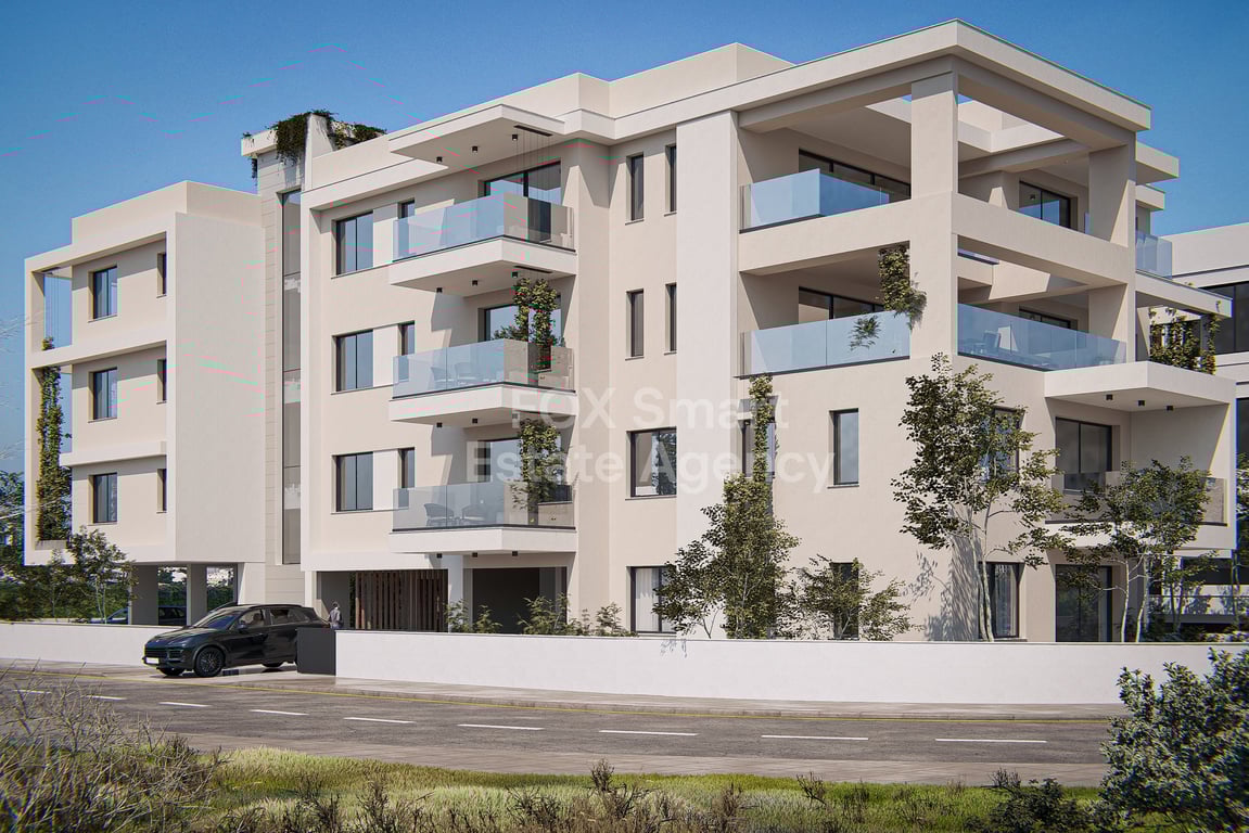 Apartment in Paralimni - Image 2