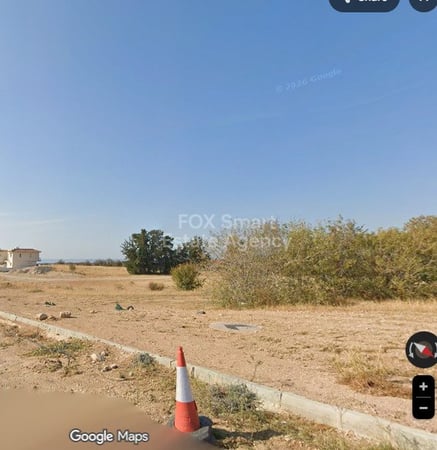 Land in Anarita - view 1