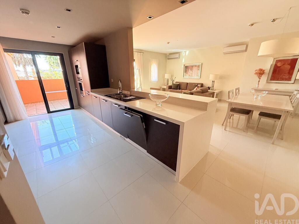 Apartment in Pera - Image 3