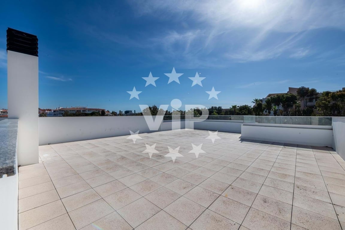 Apartment in Canhestros - Image 3