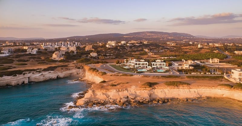 Villa in Pegeia - view 1