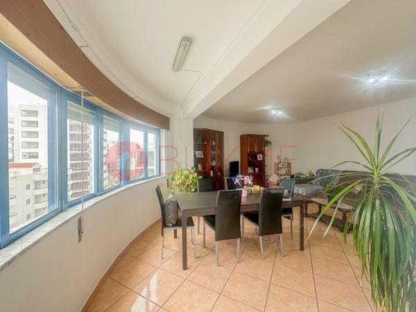 Apartment in Quarteira - view 1