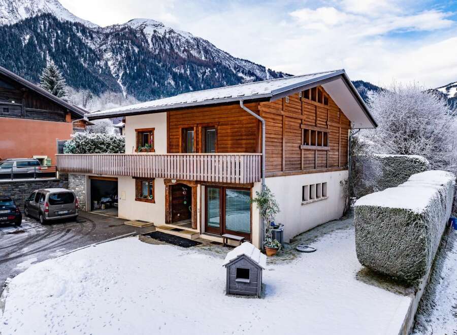 House in Les Houches - Image 2