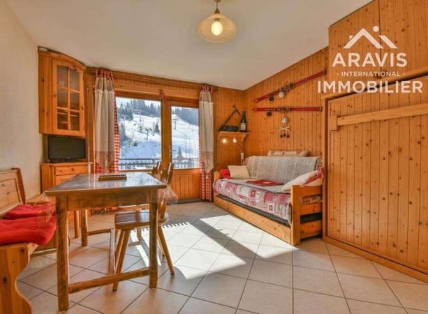 Apartment in Le Chinaillon - view 1