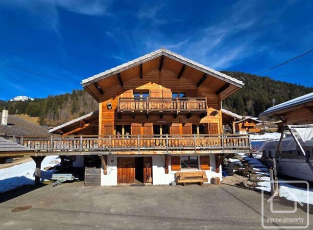 House in La Chapelle-d'Abondance - view 1