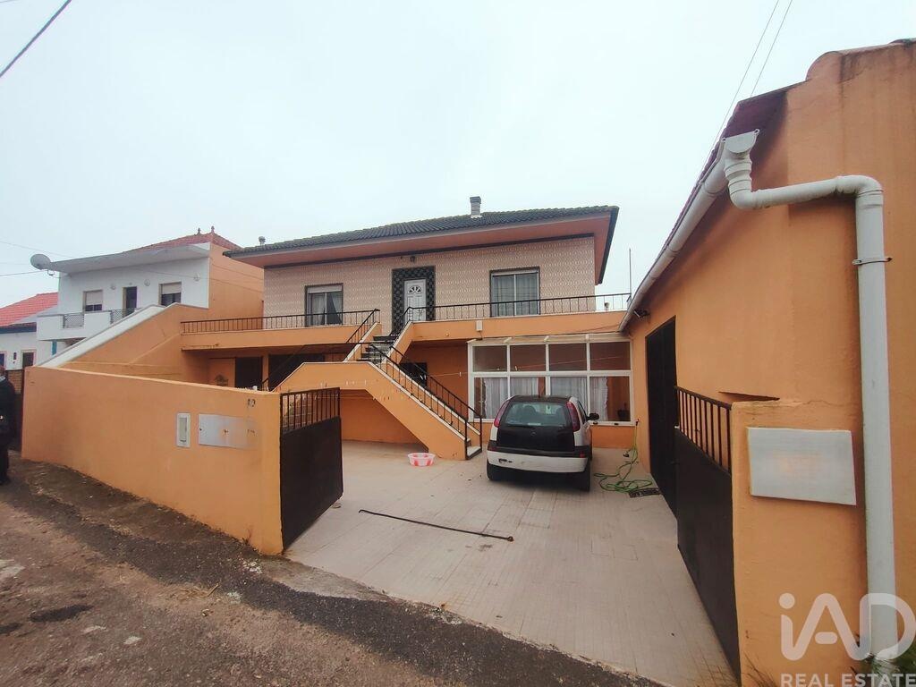 House in Figueiros