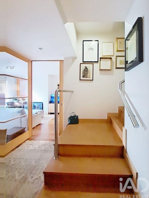 Apartment in Lordelo do Ouro - Image 3