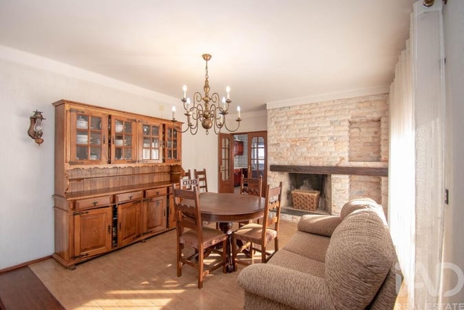 House in Marinha Grande - view 1