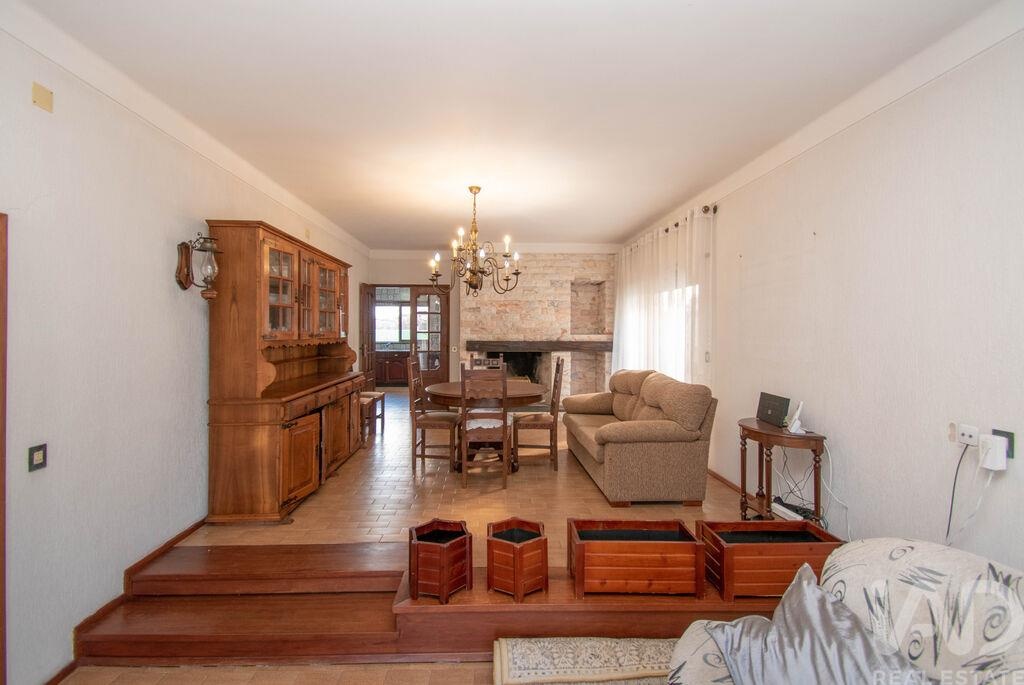 House in Marinha Grande - Image 3