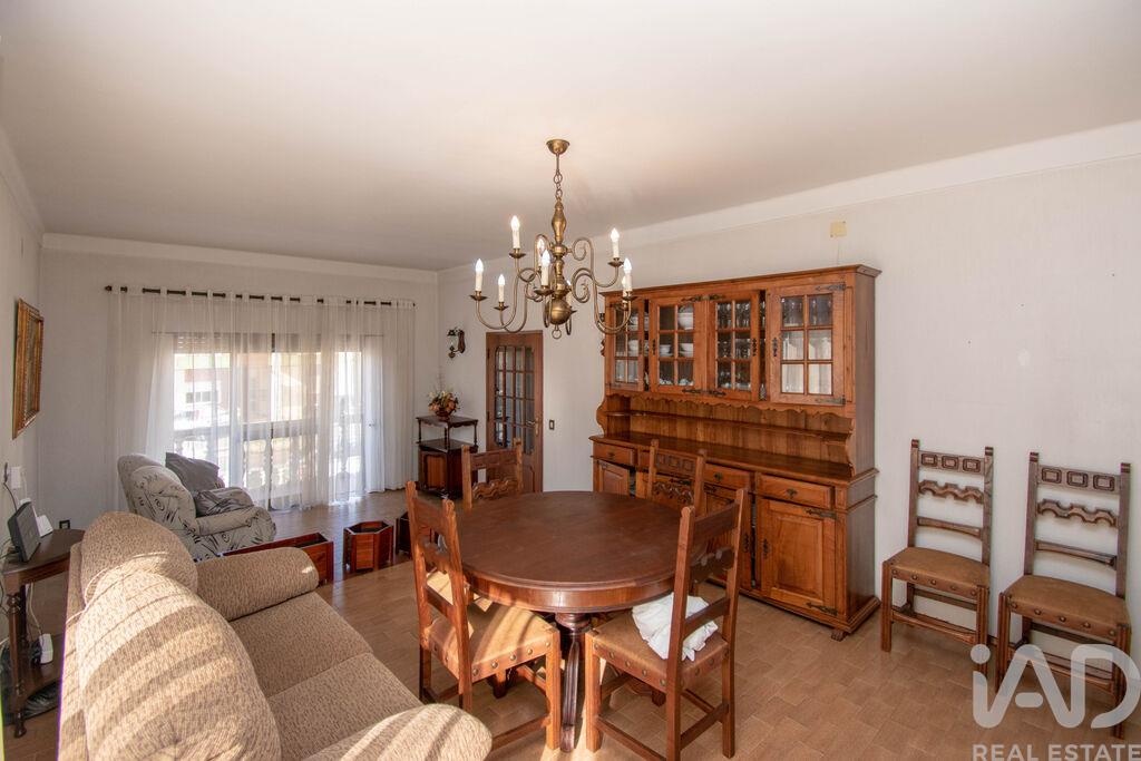 House in Marinha Grande - Image 2