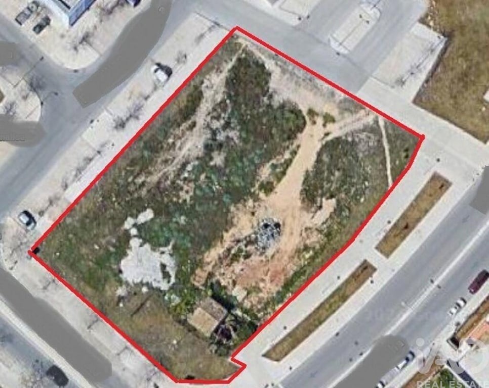 Land in Loule (Sao Clemente)