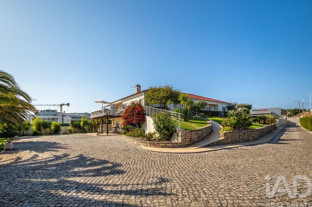House in Sao Martinho do Porto