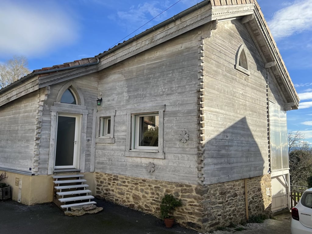 House in Brousses-et-Villaret