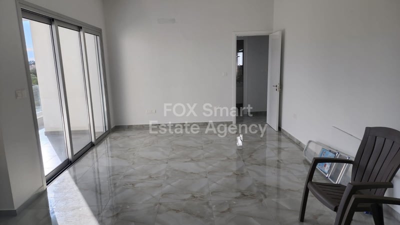 Apartment in Zakaki - view 1