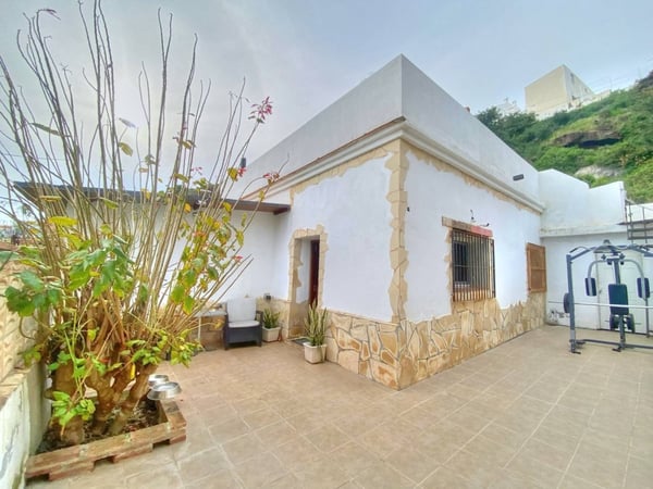 House in Benajarafe - view 1