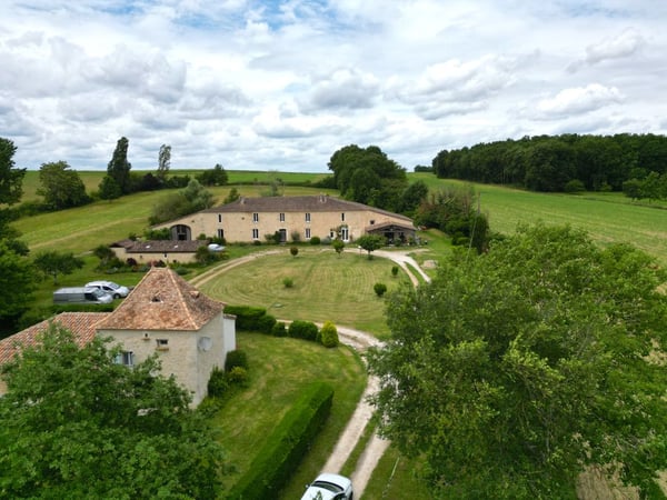 House in Monsegur - view 1