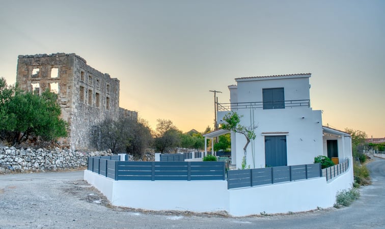 Villa in Kefalas - view 1