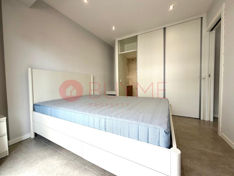 Apartment in Quarteira - Image 5