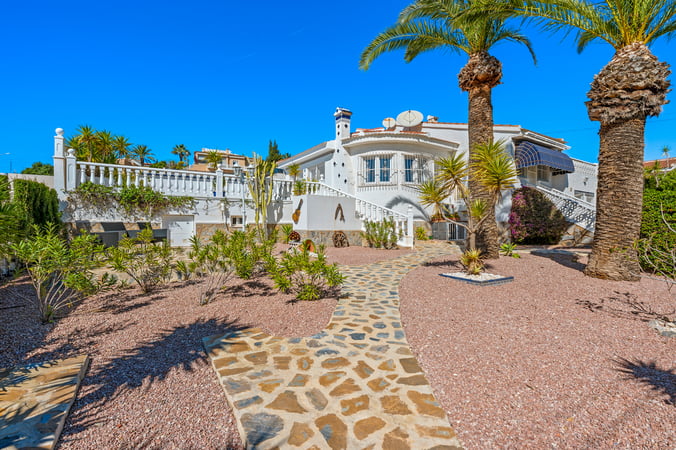 Villa in Ciudad Quesada - view 1