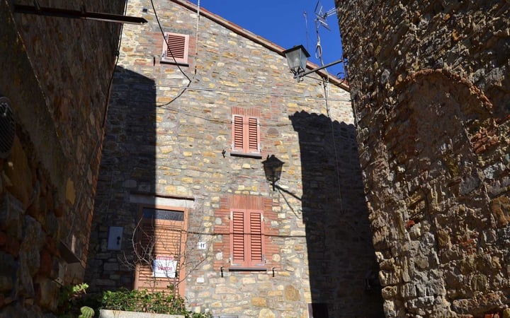 House in Parrano - view 1