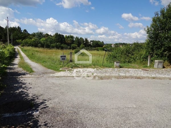 Land in Santiago - view 1