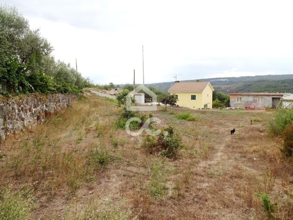 Land in Nespereira - view 1