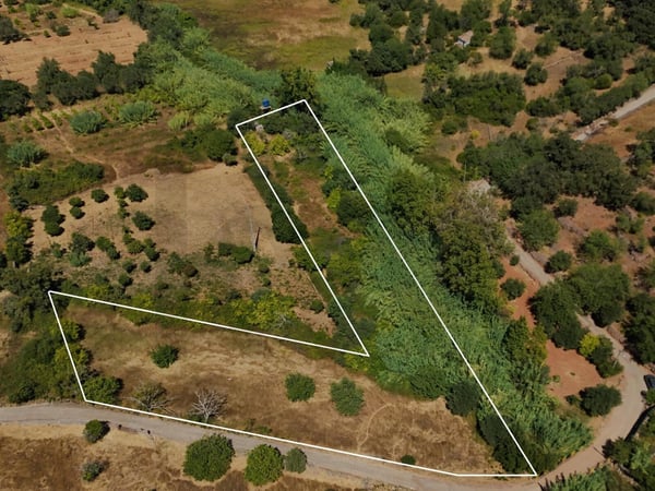 Land in Portela - view 1