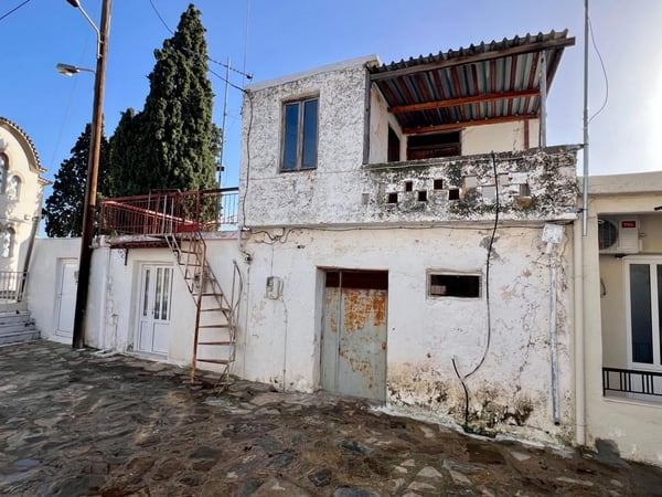 House in Exo Lakkonia - view 1