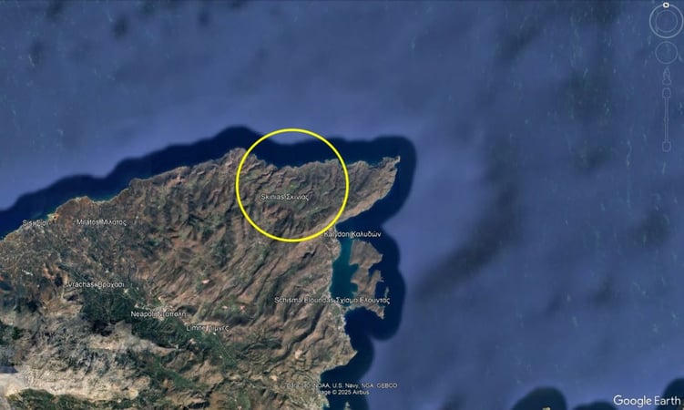 House in Agios Nikolaos - view 1